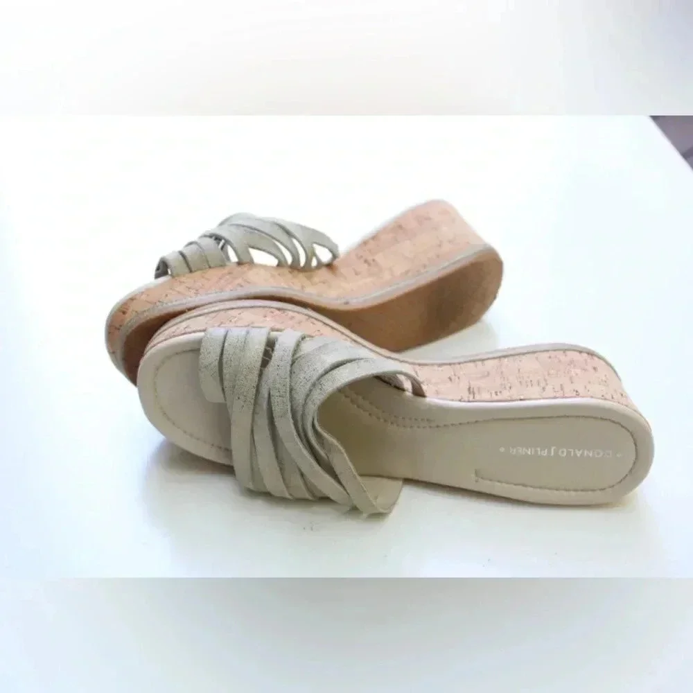 Donald J Pliner Sheena wedges